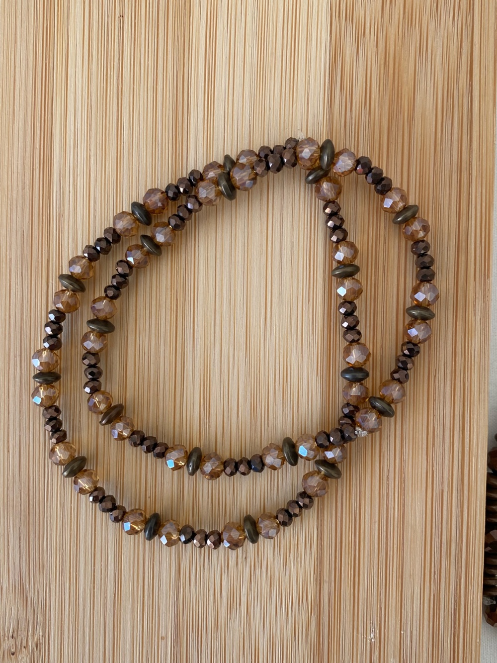 Handcrafted stretch beaded bracelet set (2 pieces) in neutral tones